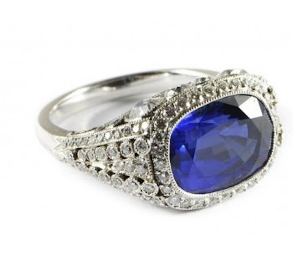 Cushion Cut Sapphire And Diamond Ring - image 2