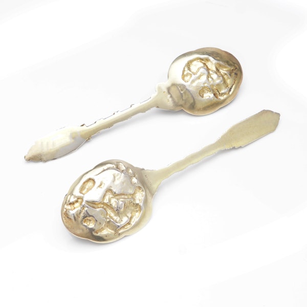 English silver pair of spoons, London, 1891 by Charles Goodwin - image 3