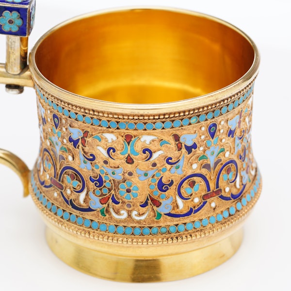 Russian silver gild and cloisonné enamelled tea glass holder, Moscow, c.1880 - image 4