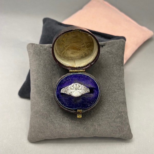 Diamond Ring in Platinum date circa 1920, SHAPIRO & Co since1979 - image 5