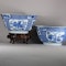A pair of large Chinese blue and white punch bowls, Kangxi (1662-1722) - image 4