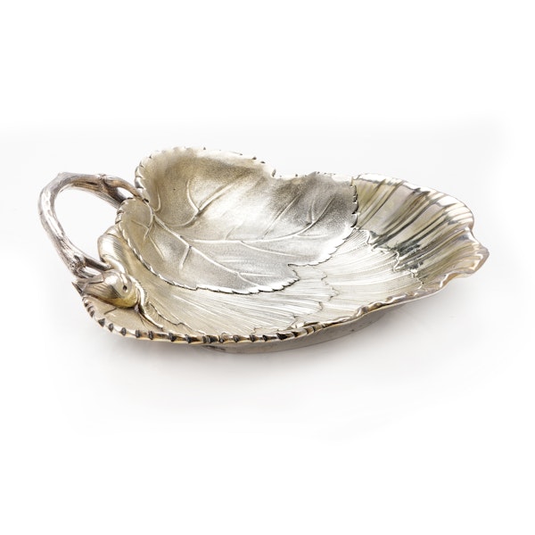 19c French silver strawberry dish by Maison Odiot, Paris c.1850 - image 3