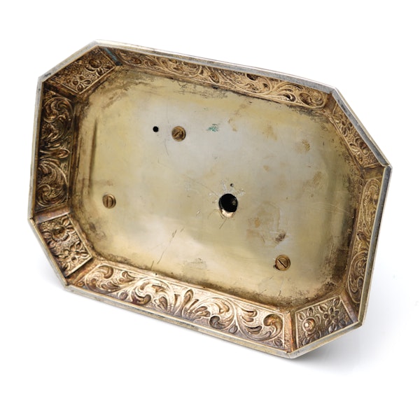 Continental silver and enamel signing bird box, c.1900 - image 4