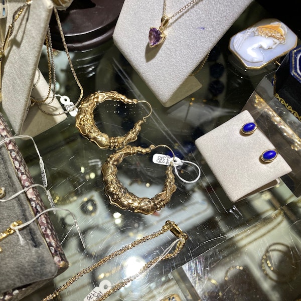 Hoop Earrings in Gold date circa 1910-1990, Lilly's Attic since 2001 - image 9