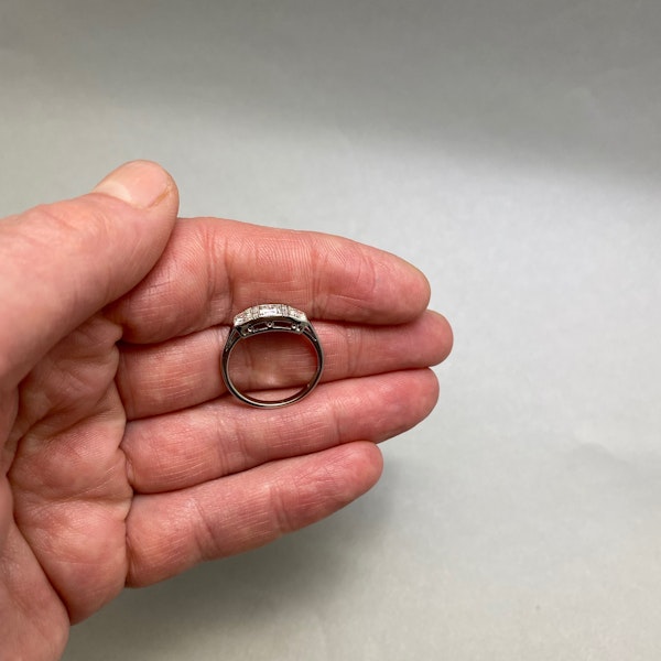3 Stone Diamond Ring in Platinum date circa 1960, SHAPIRO & Co since1979 - image 6