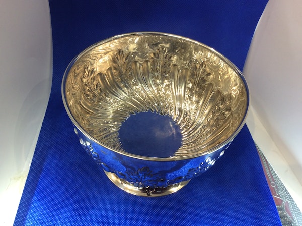 A beautiful silver rose bowl - image 2