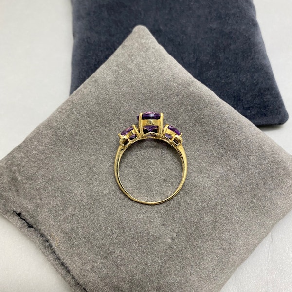 Amethyst Ring in 9ct Gold date circa 1950, Lilly's Attic since 2001 - image 6