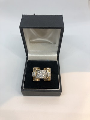 1940,s French diamond ring