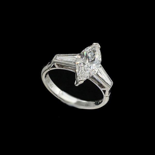 MM6963r Marquise diamond 1.43cts F si1 signed Boodles 1980c - image 2
