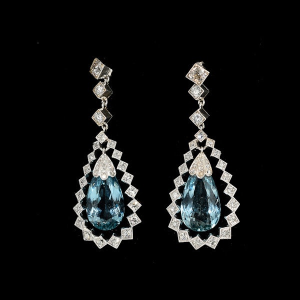 MM7104e Aquamarine diamond fine drop earrings platinum 1920/30c - image 1