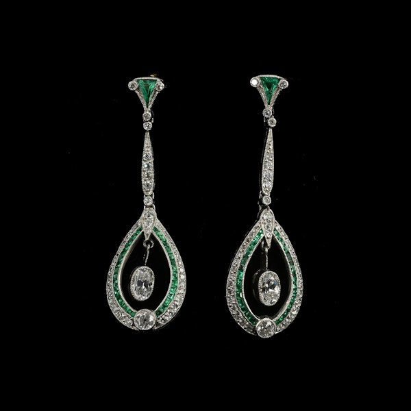 MM7138e Platinum Art Deco emerald diamond rare drop earrings 1920c - image 1