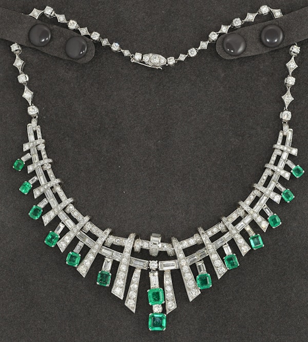 MM7114n Art Deco 1930/40c platinum diamond columbian emerald necklace. Amazing statement piece. - image 1
