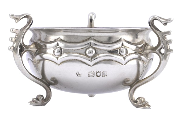 Sterling Silver Cauldron SALT Pots - Wakeley & Wheeler - 1905 - image 3