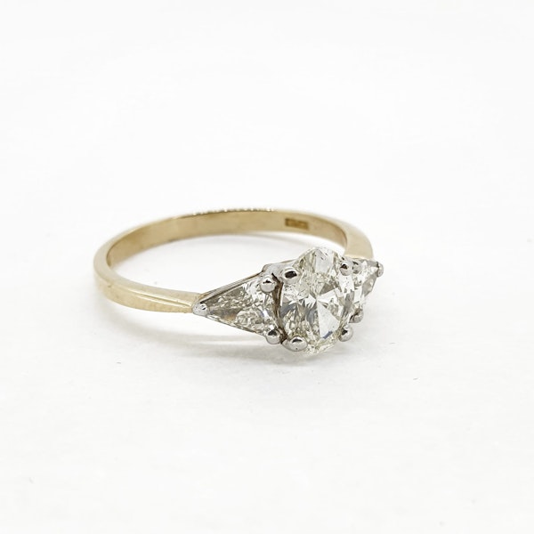 Oval and trillion diamond trilogy ring - image 4