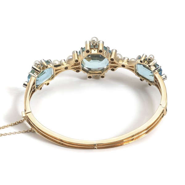 Edwardian Birks Of Canada Aquamarine Pearl Diamond And Gold Bangle, Circa 1905 - image 3