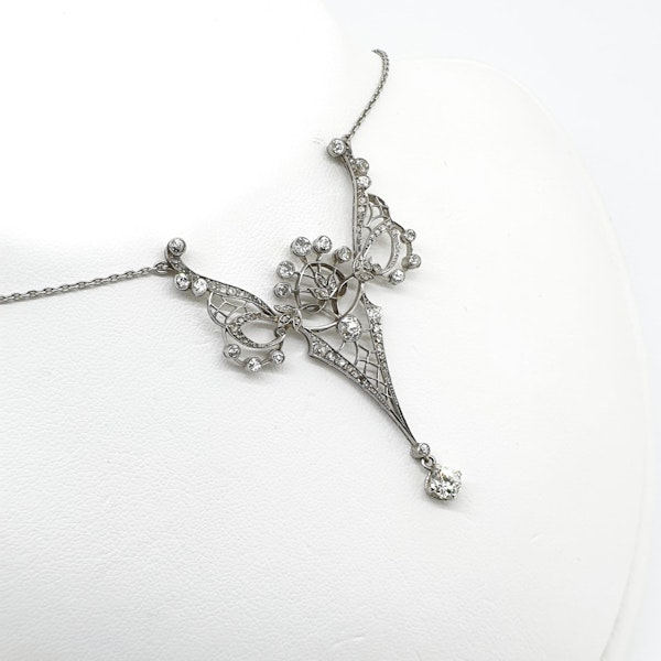 Edwardian diamond necklace c1912 - image 3