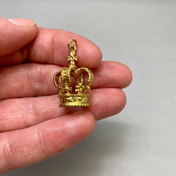 Charm crown in 18ct Gold Vermeil on Sterling Silver 925 date circa 1960, Lilly's Attic since 2001 - image 2