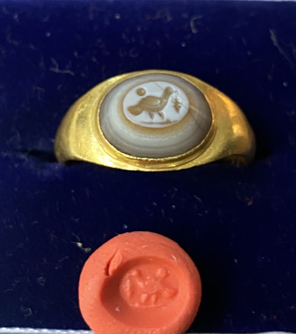 Roman agate stamp ring - image 3
