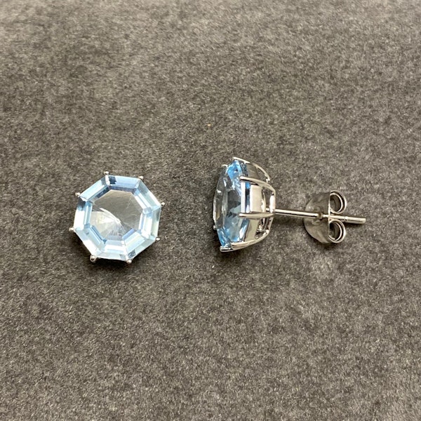 Blue Topaz Earrings in 18ct White Gold date circa 1970, SHAPIRO & Co since1979 - image 1