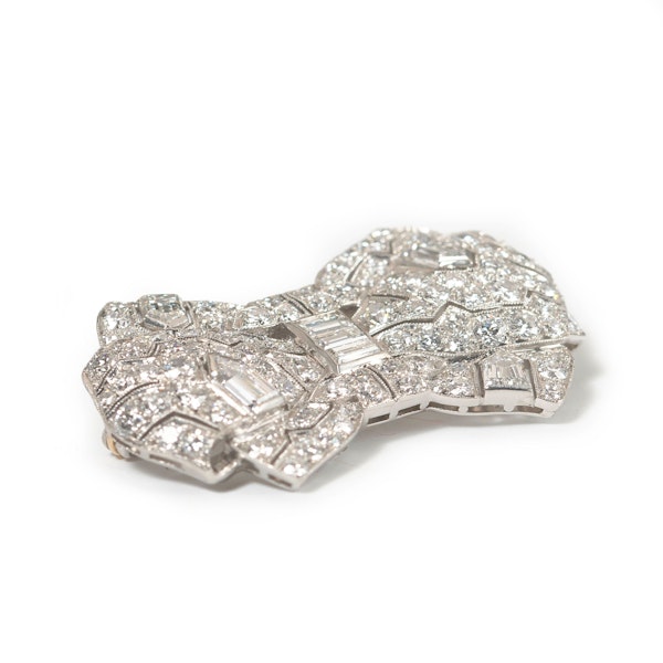 Tiffany Art Deco Diamond And Platinum Bow Brooch, Circa 1930 - image 2