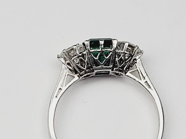 Fine Colombian emerald and diamond engagement ring SKU: 5572 DBGEMS - image 3