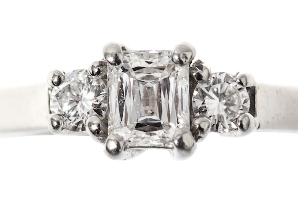 Diamond Ring in Platinum with Baguette Cut Diamond - image 3