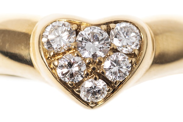 Tiffany Diamond Heart Ring in 18 Karat Gold - image 2