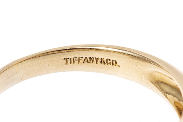 Tiffany Diamond Heart Ring in 18 Karat Gold - image 4