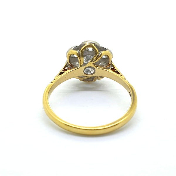 Vintage diamond daisy cluster ring @Finishing Touch - image 4