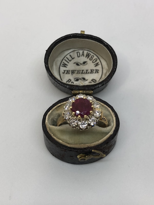 1.93ct ruby diamond 18ct yellow gold ring - image 3