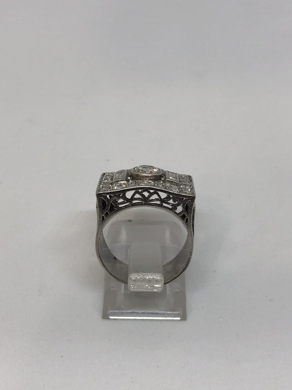 Art Deco French diamond platinum ring - image 2