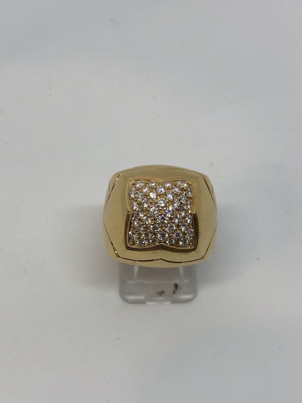 Bulgari diamond 18ct yellow gold ring - image 2