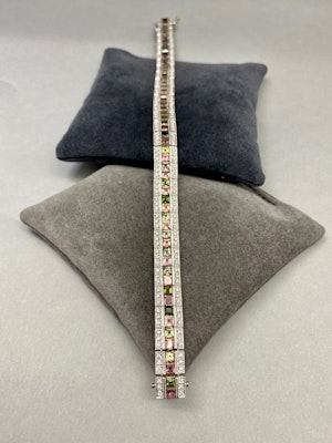 Tourmaline Diamond Bracelet in 18ct White Gold date circa 1970, SHAPIRO & Co since 1979