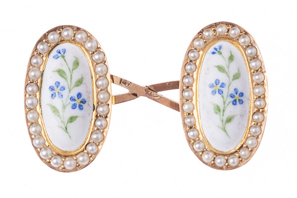 Cufflinks with Forget-me-knot Flowers in Enamel & Gold - image 2