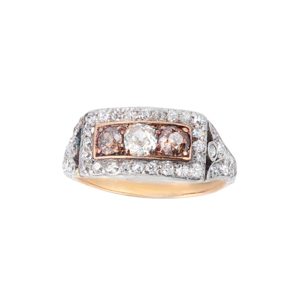 A Cognac Diamond Gold Ring - image 4