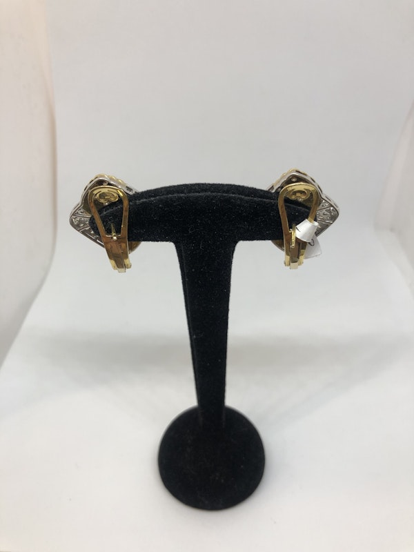 Contemporary diamond earrings - image 2
