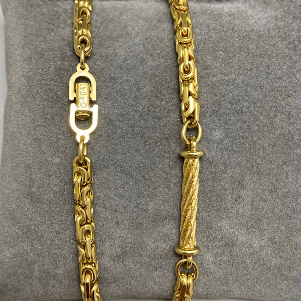 Christian Dior Chain in Gold Tone Metal date circa 1980, Lilly's Attic since 2001 - image 2