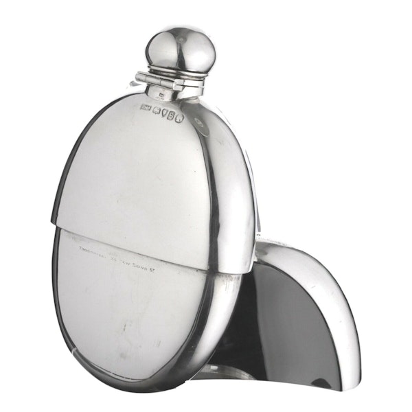 Sterling Silver - HIP FLASK - Edward H Stockwell Thornhill & Co 1873 - image 4