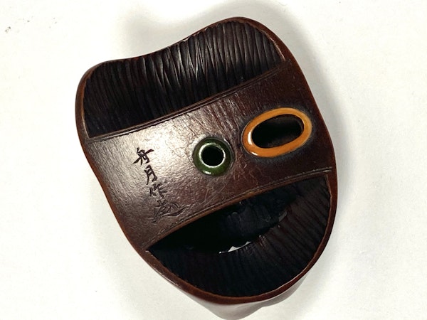 Signed Wood mask Netsuke - image 3