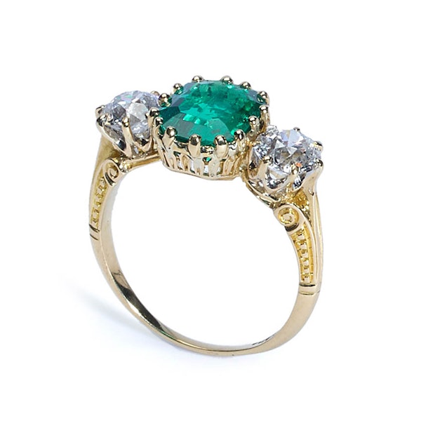 Antique Emerald, Diamond And Gold Three Stone Ring, Circa 1900 - image 2