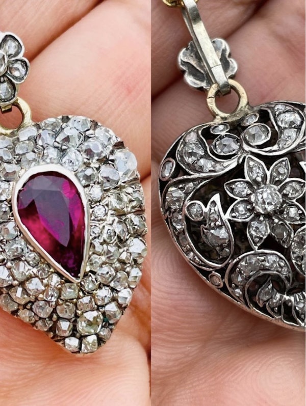 Beautiful French ‘Witch's Heart ‘ Pendant, ca. 1840 - image 7