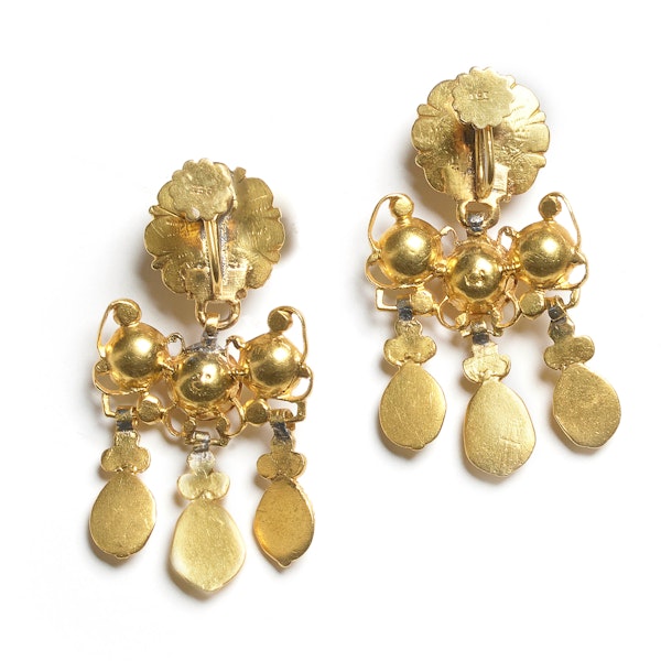 Antique Spanish Diamond and Gold Girandole Earrings, Circa 1780 - image 3