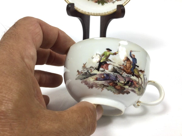 18th century Meissen cup and saucer - image 4