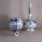 Pair of Chinese blue and white porcelain vases, Kangxi (1662-1722) - image 7