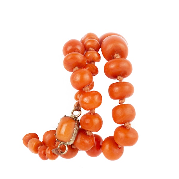 A Victorian Coral Necklace - image 2