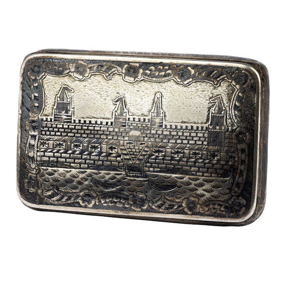 Russian Silver Gilt & Niello Snuff Box, Moscow 1823 - image 2