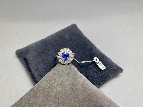 Sapphire Diamond Ring in 18ct White Gold date circa 1960, SHAPIRO & Co since1979 - image 2