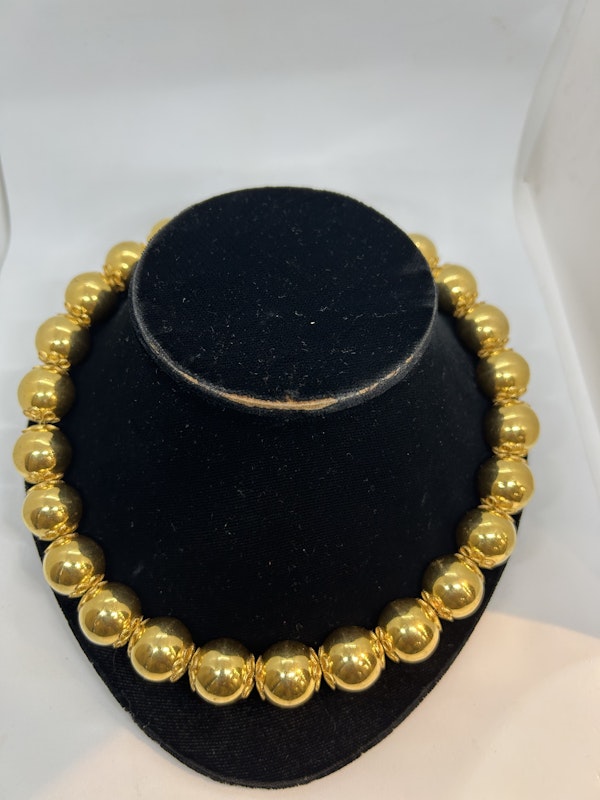 Vintage 18ct gold bead necklace at Deco & Vintage - image 2