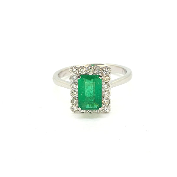 Emerald and diamond Cluster ring E0.95Cts D0.50Cts - image 4
