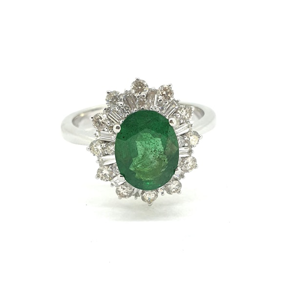 Emerald and diamond Cluster ring Em1.50Cts D0.85Cts - image 2